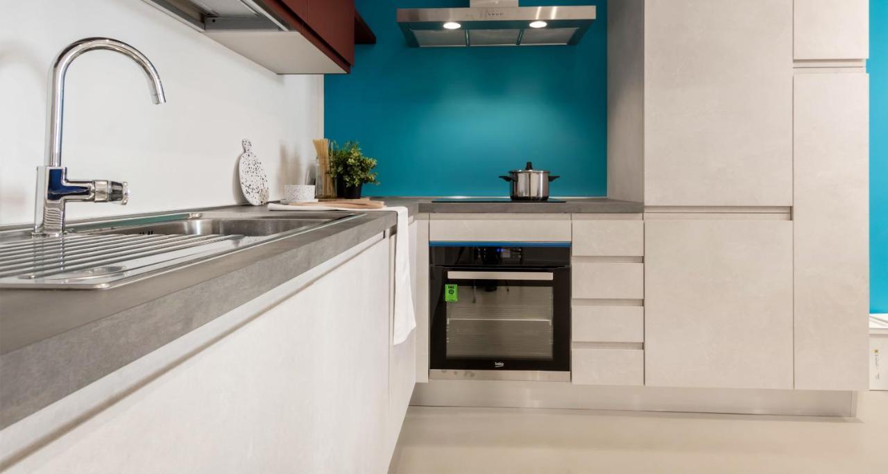 Joivy Spacious 1 Bedroom Apt Near S Agostino Metro Milaan Buitenkant foto